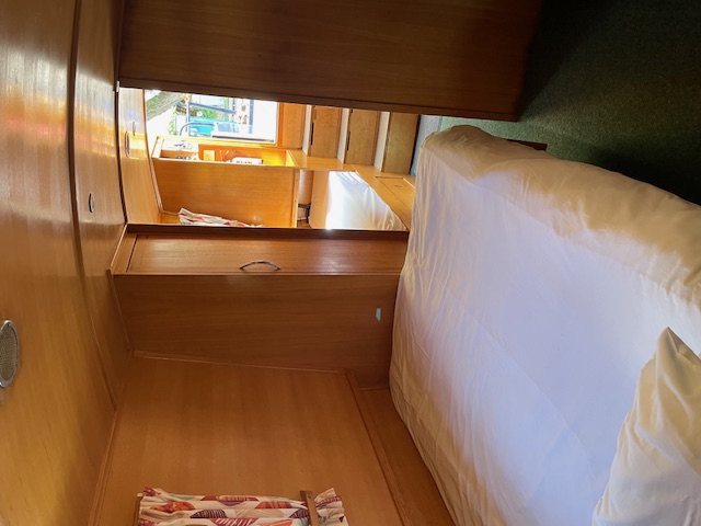 2nd rear cabin, made as a double bed